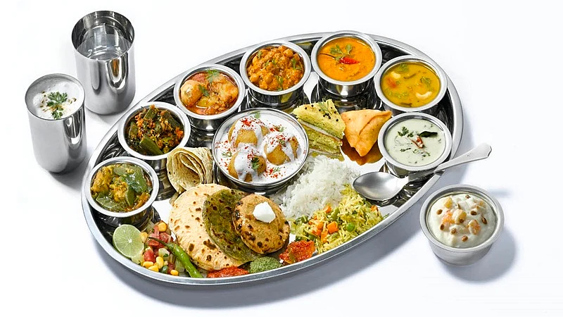 Visiting the Kala Ghoda Arts Festival? 10 restaurants you can grab a quick bite!