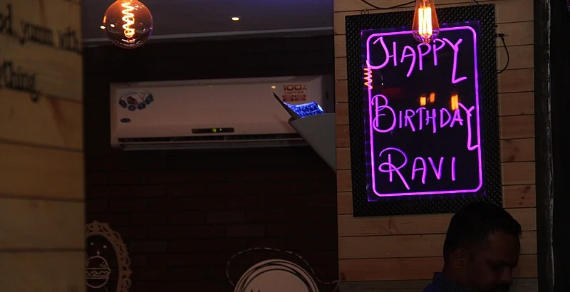 In Pictures: Ravi Dubey’s birthday bash!