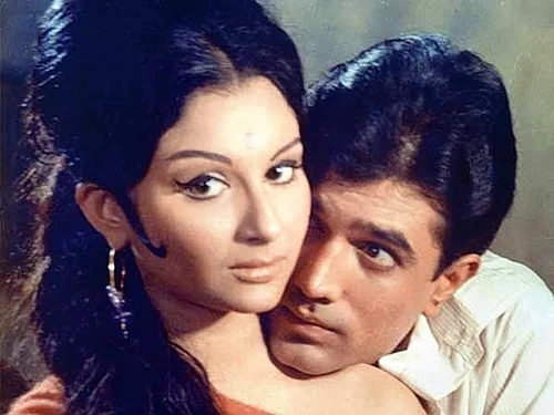 ‘Kashmir Ki Kali’ Sharmila Tagore turns 72 today