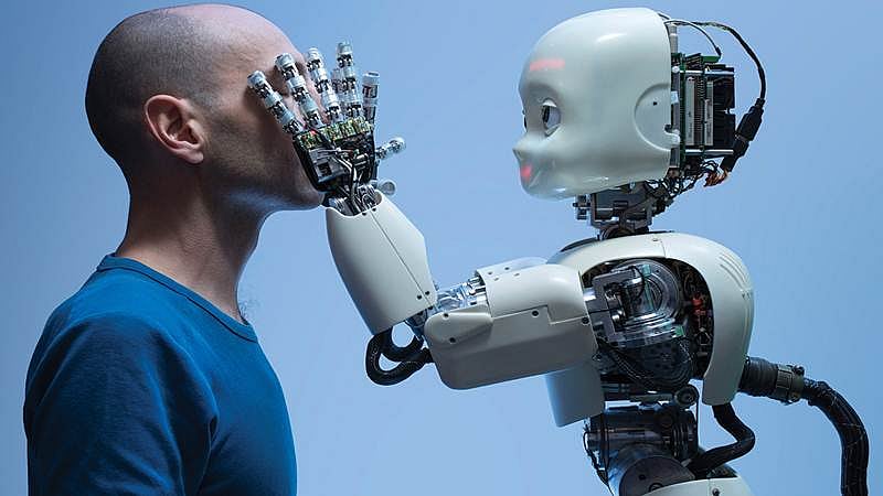 Here Comes A Robot With A Human Touch Here Comes A Robot With A Human Touch