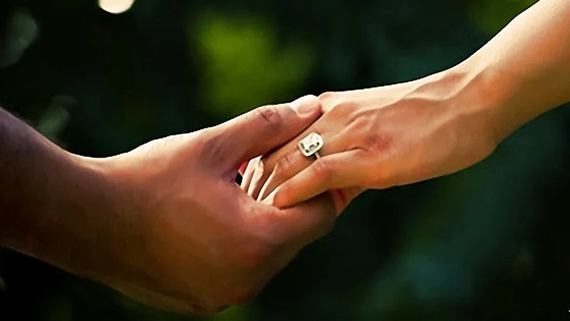 Valentine’s Day 2019: 7 days of love, know exactly what each day stands for!