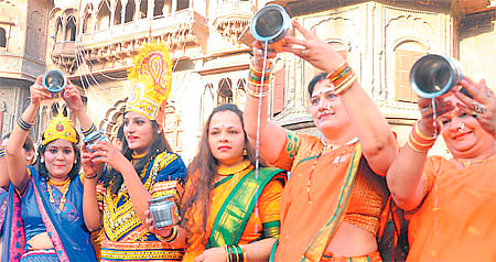 Indore: Cheti Chand celebrated with fervour