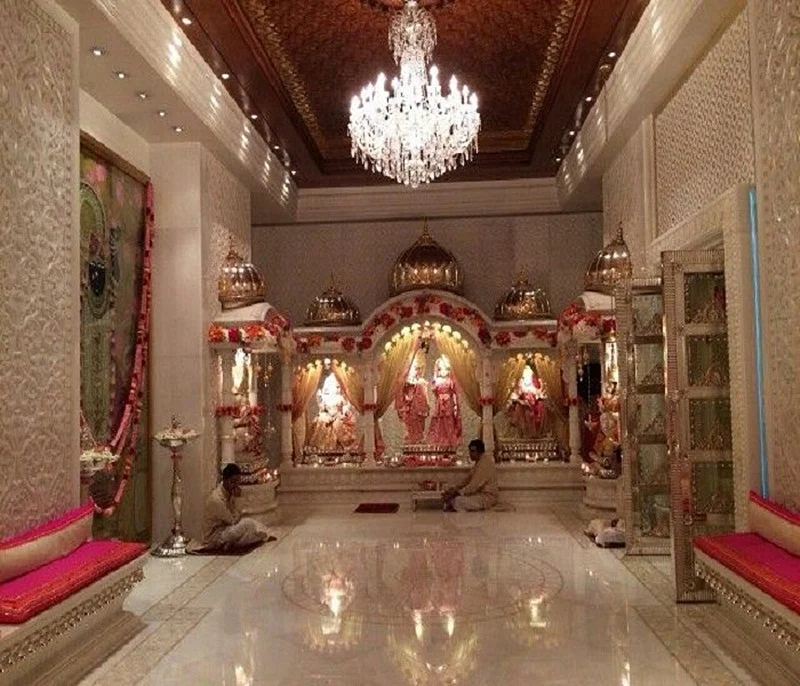 These photos of Mukesh Ambani’s ‘Antilia’ will blow your mind away