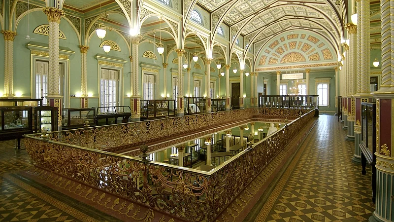 Things to do in Mumbai today: From Open Mic to Fancy Cocktails