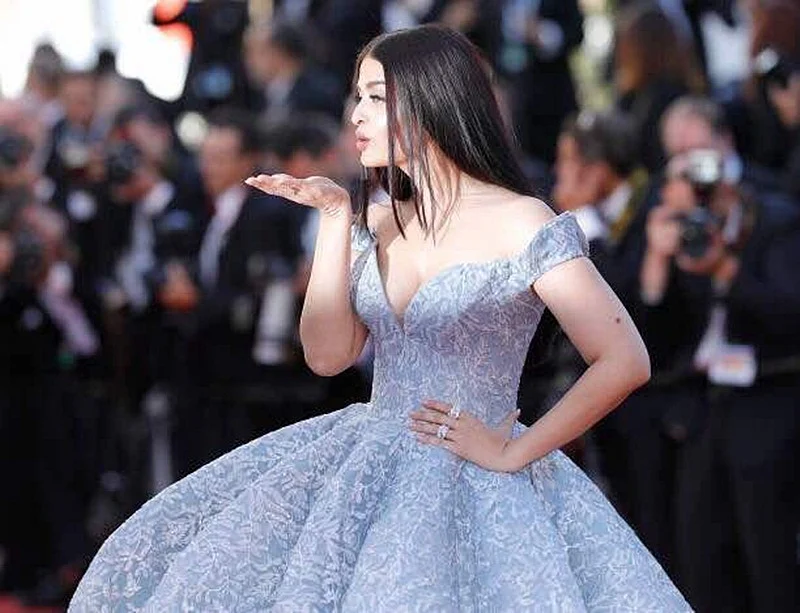 Cannes 2017 Day 4: Fashion queen Sonam Kapoor rules red carpet