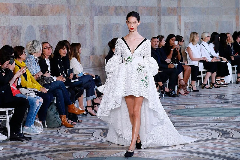 Paris Fashion Week 2017 Pictures: Fashionista Sonam Kapoor stuns in bridal white gown