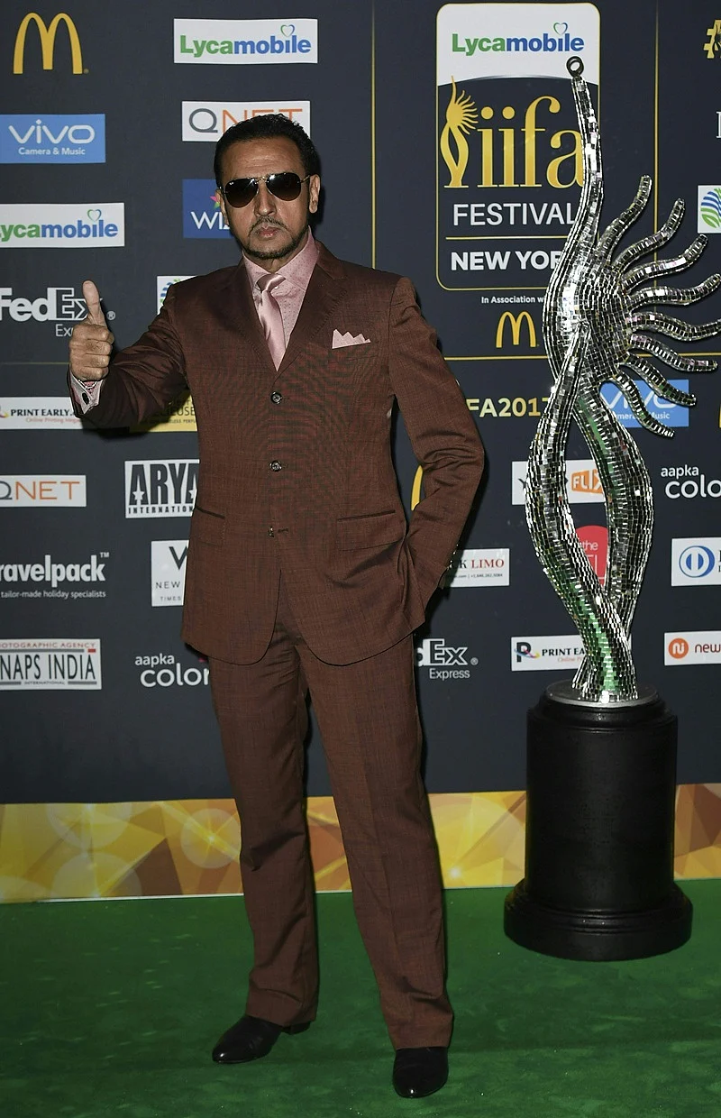 Bollywood actor Gulshan Grover arrives for IIFA Rocks July 14, 2017 at the MetLife Stadium in East Rutherford, New Jersey during the 18th International Indian Film Academy (IIFA) Festival. / AFP PHOTO / ANGELA WEISS