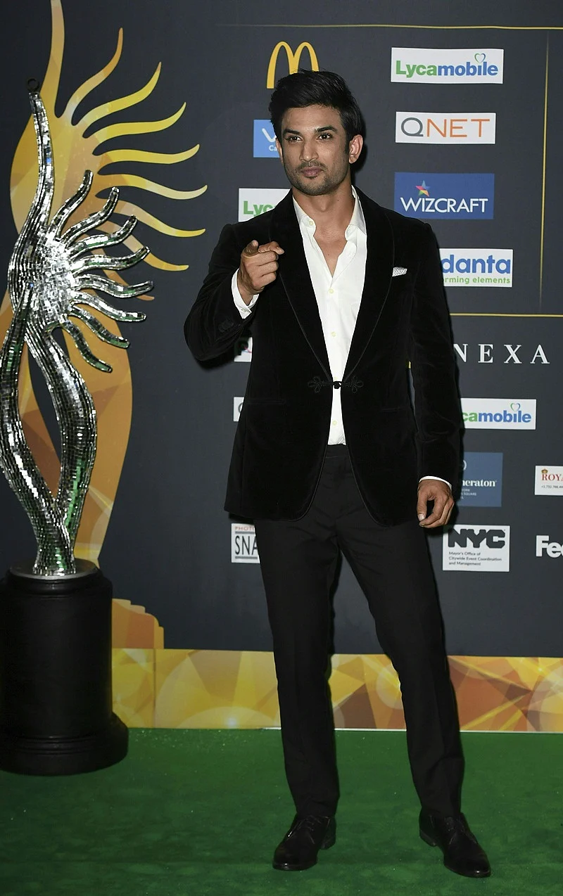 Bollywood Actor Bollywood Actor Sushant Singh Rajput arrives for IIFA Rocks July 14, 2017 at the MetLife Stadium in East Rutherford, New Jersey during the 18th International Indian Film Academy (IIFA) Festival. / AFP PHOTO / ANGELA WEISS