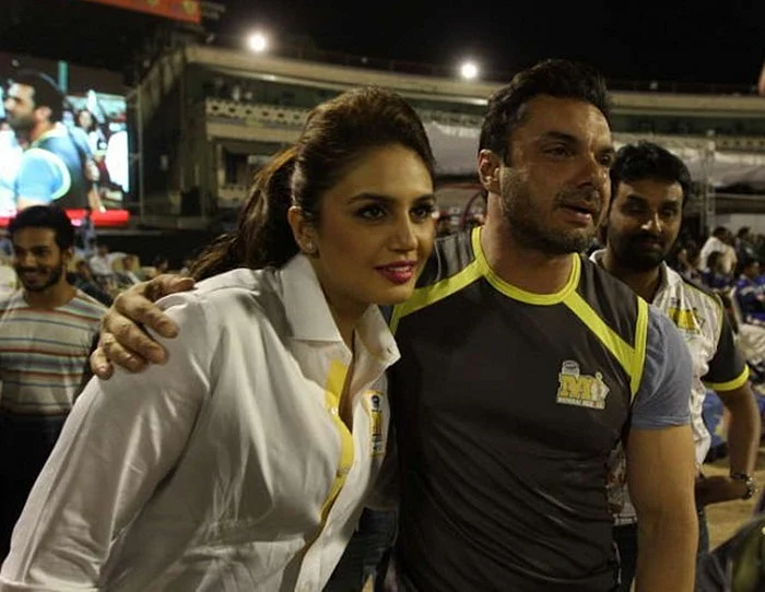 Birthday Special: Huma Qureshi’s alleged affair! Who will she end up with?