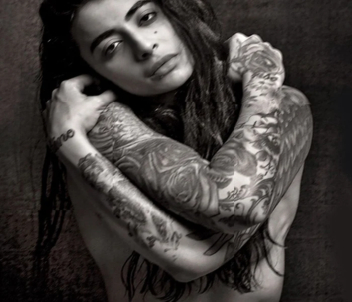 HOT Alert! Bani J flaunts tattooed body in latest topless picture