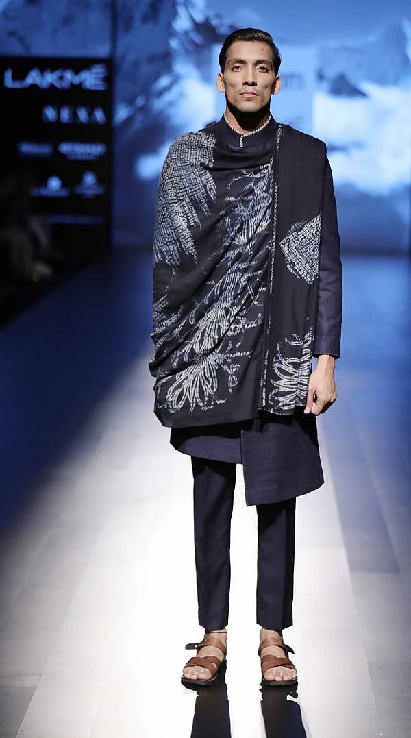 Divyam Mehta at Lakme Fashion Week Winter Festive 2017 (4)