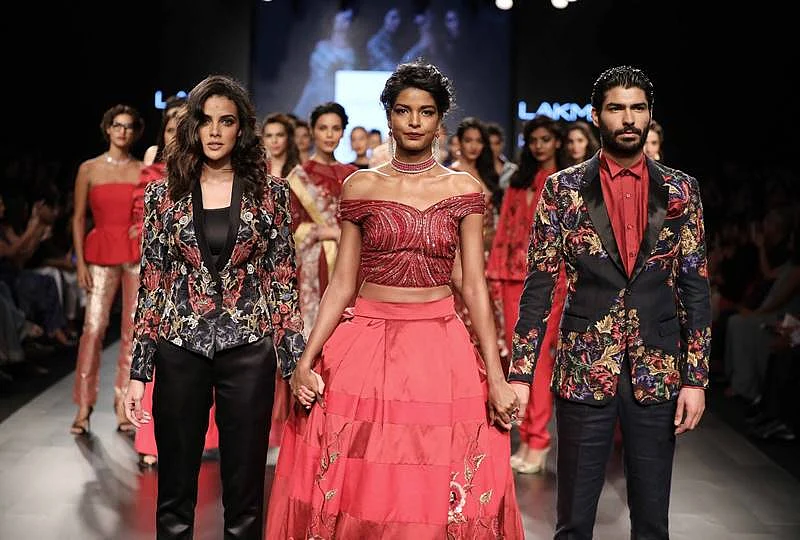 Narendra Kumar at Lakme Fashion Week Winter Festive 2017 (2)