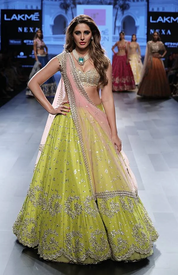 Nargis Fakhri walks for Anushree Reddy at Lakme Fashion Week WF 17