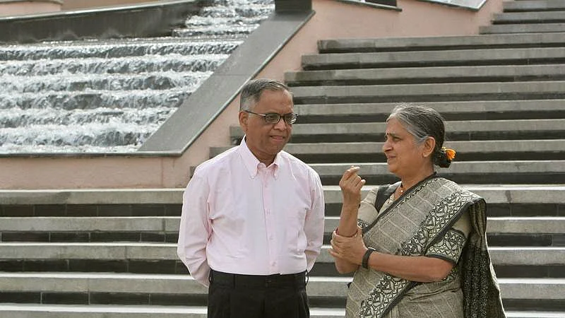 Sudha Murty with husband Narayan Murthy