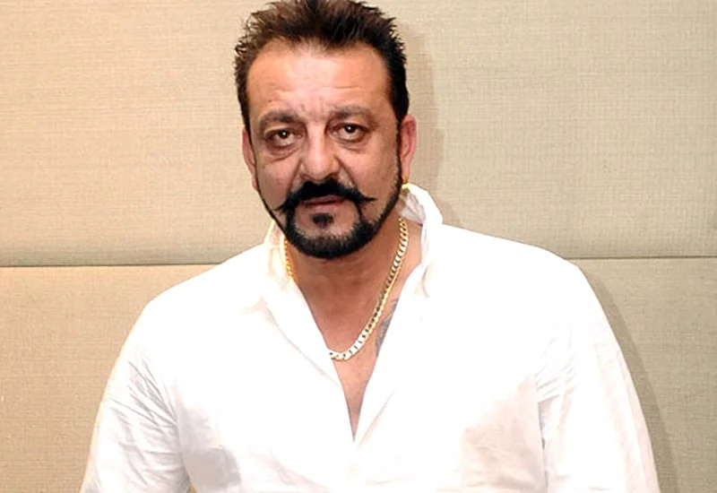 Riteish Deshmukh, Abhishek Bachchan, Sonakshi Sinha: 10 Bollywood actors whose parents are politicians!