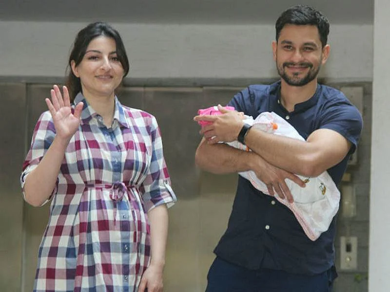 See pictures! Soha Ali Khan, Kunal Kemmu bring baby Inaaya home