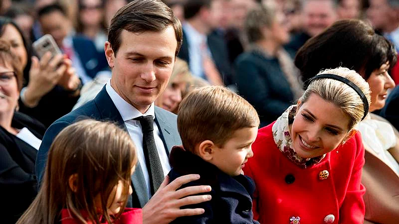 Ivanka Trump (R) smiles as she sits with her husband and Senior Advisor to the President Jared Kushner (2nd L), their daughter Arabella (L) and son Joseph during the pardoning of Thanksgiving turkey Drumstick. / AFP PHOTO / JIM WATSON
