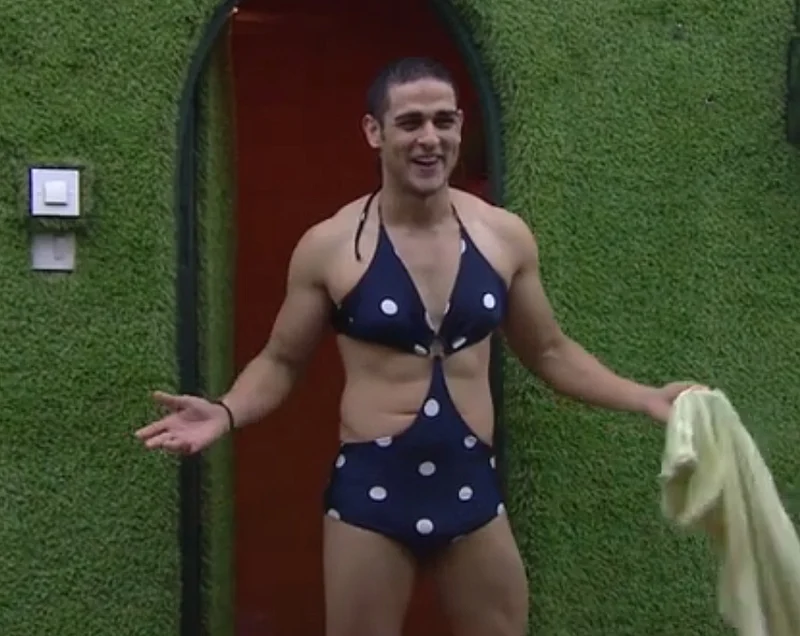 Screenshot is taken from Bigg Boss 11 videos on Voot