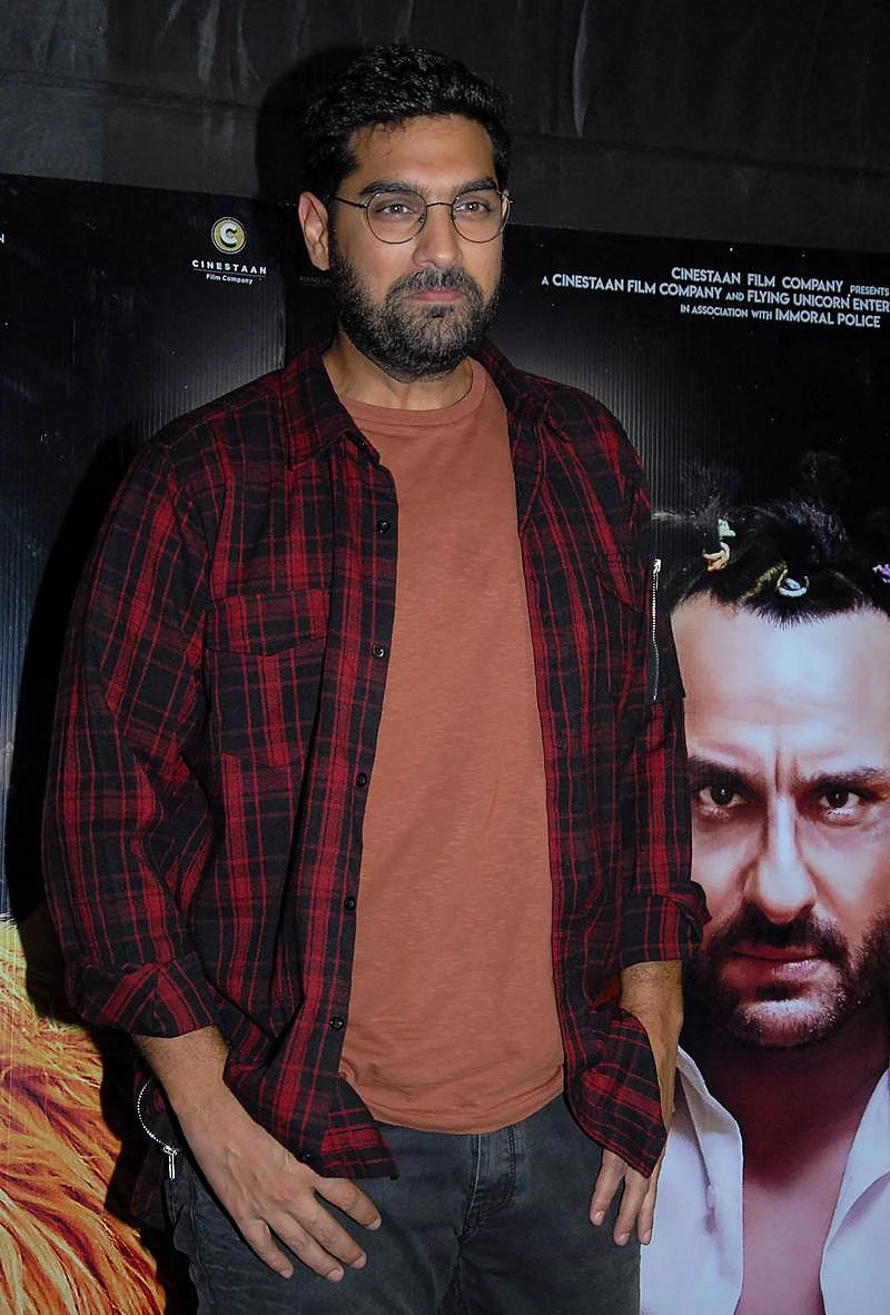 Indian Bollywood actor Kunaal Roy Kapur attends the special screening of upcoming comedy Hindi film ‘Kaalakaandi’ in Mumbai on January 9, 2018. / AFP PHOTO / Sujit Jaiswal