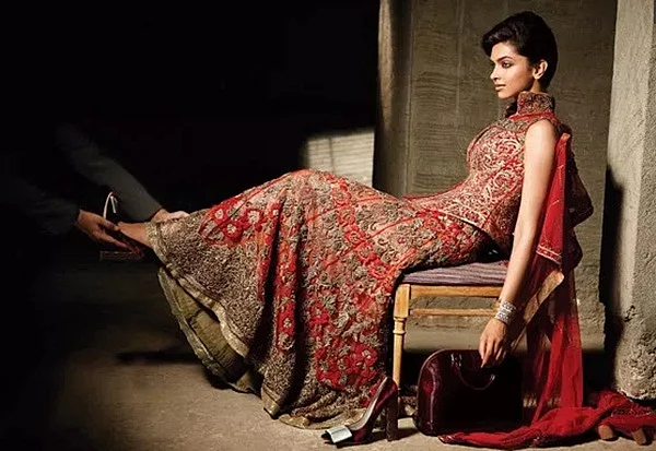 Happy Birthday Deepika Padukone: These throwback pictures of Mastani is pure gold!