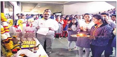 Indore: Basant Panchami: May Saraswati blesses with more knowledge and art in life