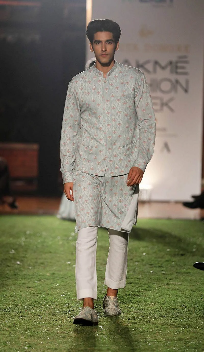 Lakme Fashion Week 2018: Shahid-Mira walk the ramp as bride and groom for Anita Dongre