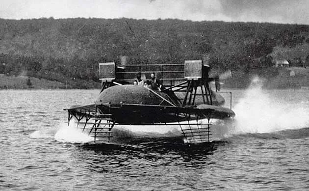 The HD-4 speedboat