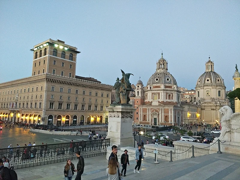 The Square