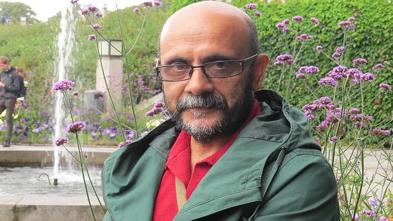 Art Live: Veer Munshi, the anguished artist from paradise