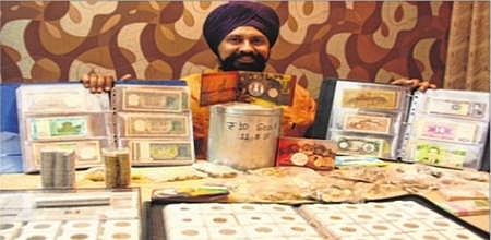 Indore: Rewarding treasure of coins to interact with history & the world around