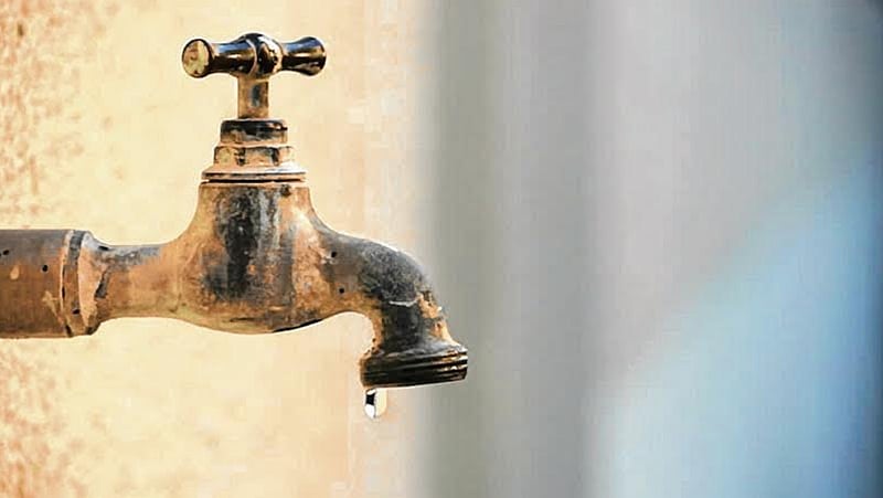 Parts of Navi Mumbai drying up is another concern for residents after 20% water cut by BMC
