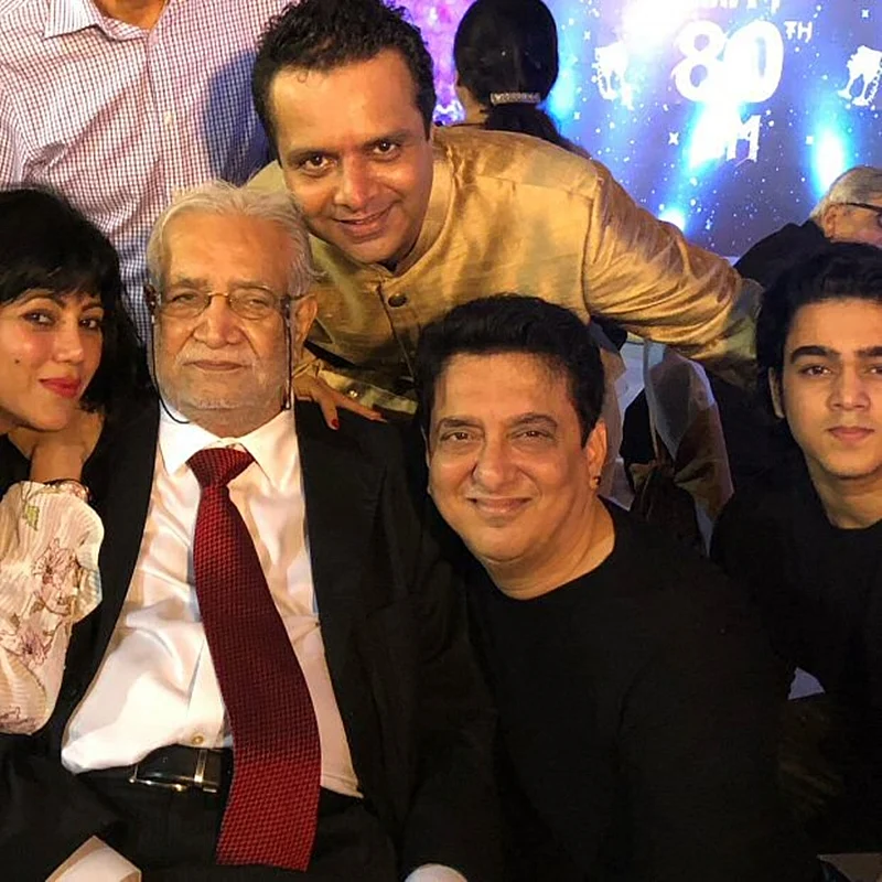 Wow! Sajid Nadiadwala and Warda Nadiadwala celebrate Divya Bharti’s father’s birthday (see pictures)