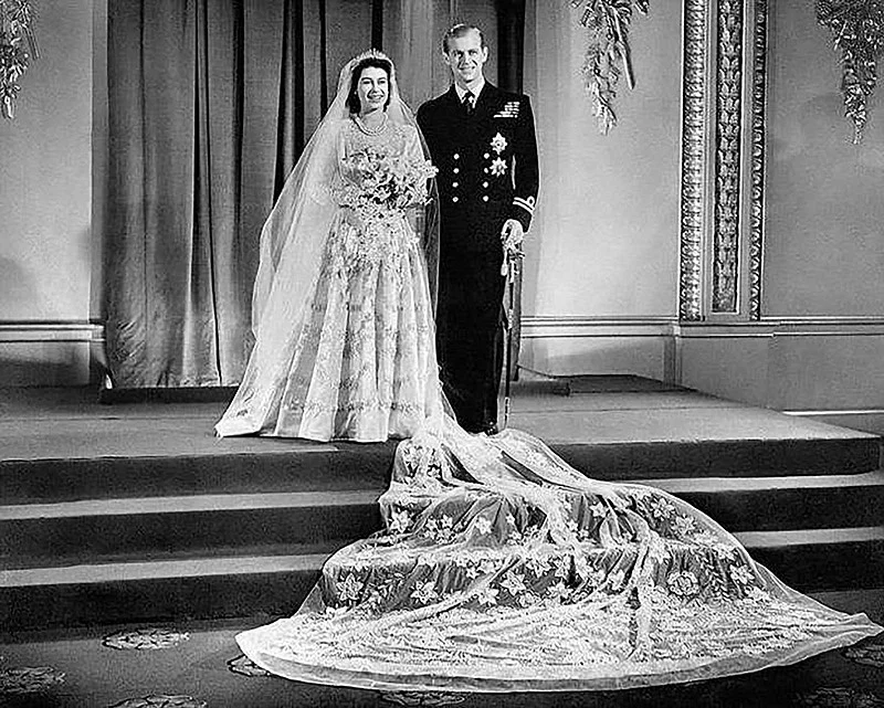 In pictures: 14 looks of Queen Elizabeth II at royal weddings