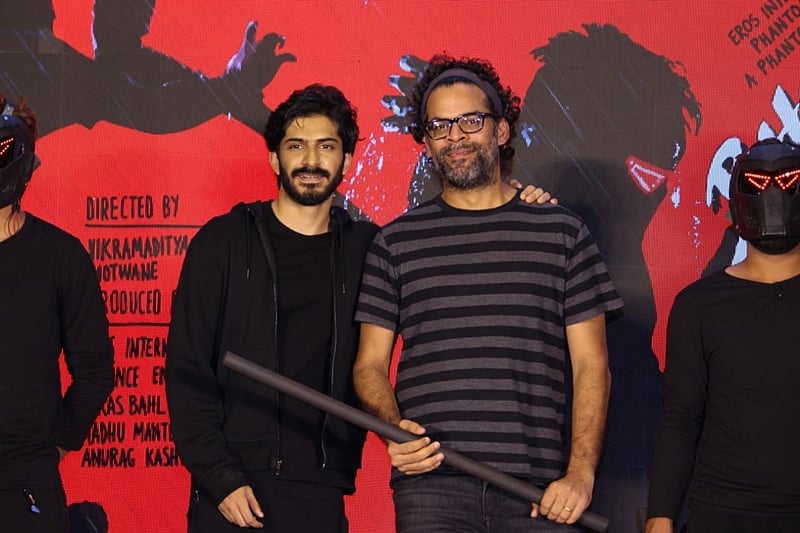 Harshvardhan Kapoor turns Bhavesh Joshi Superhero, performs Live action in a mall