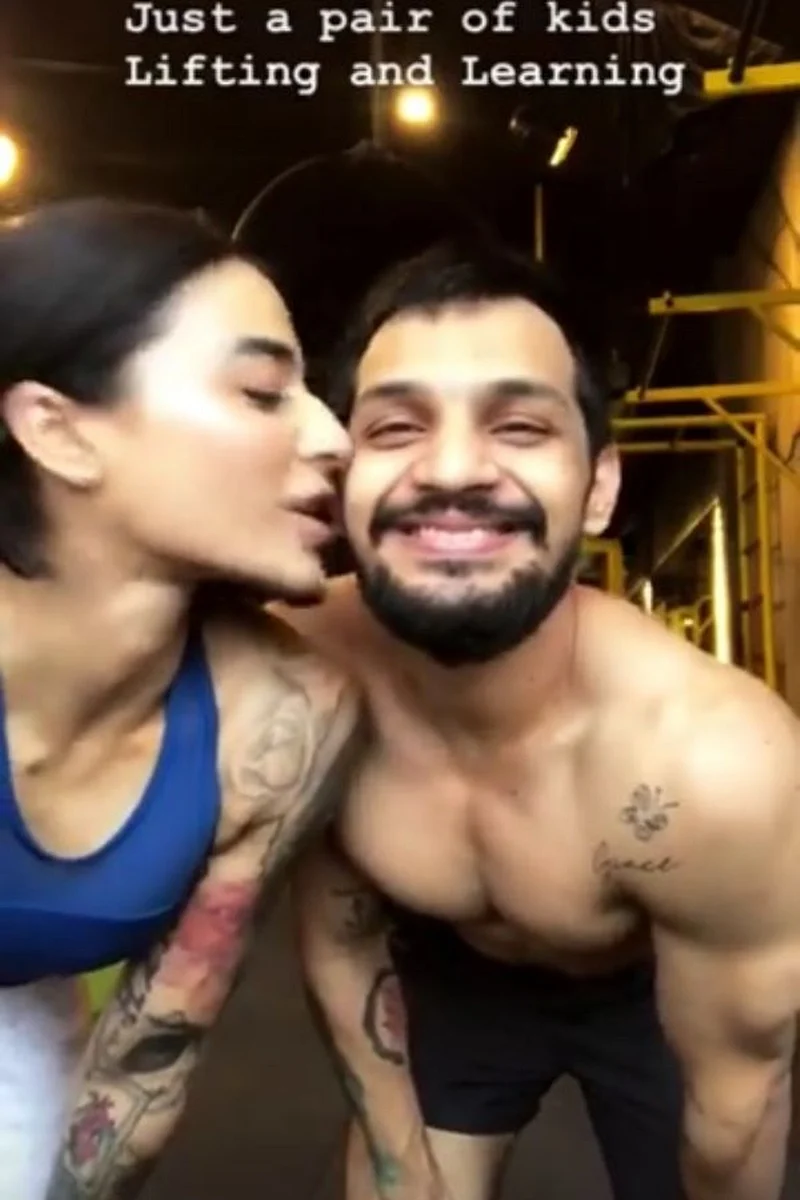 Have Bani J and Yuvraj Thakur patched up? See pics