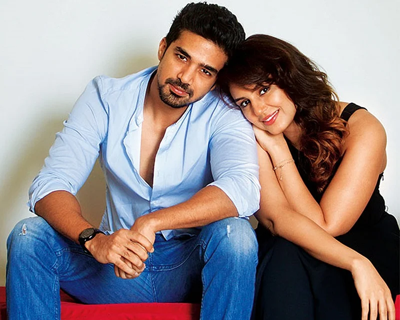 Raksha Bandhan 2018: Get to know these 8 ‘Bhai-Behen’ jodis of Bollywood