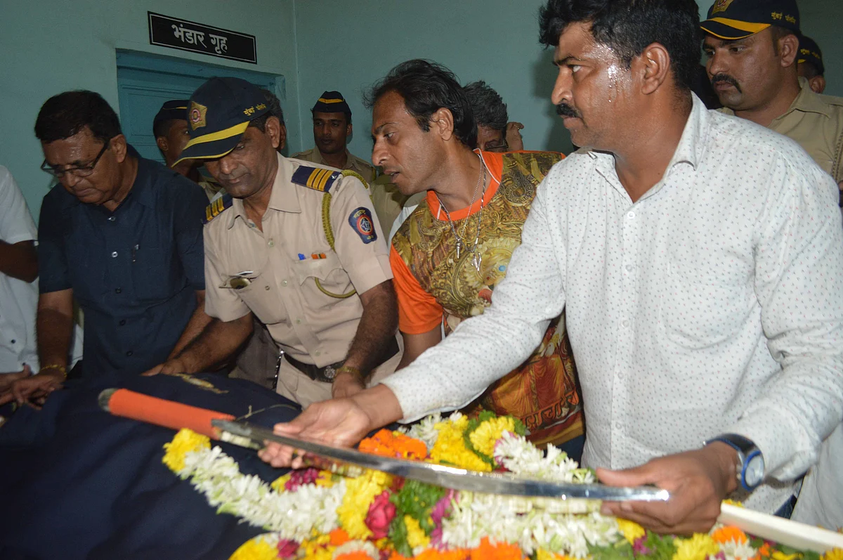 Former Indian skipper Ajit Wadekar’s funeral procession (Photo by Bhushan Koyande)