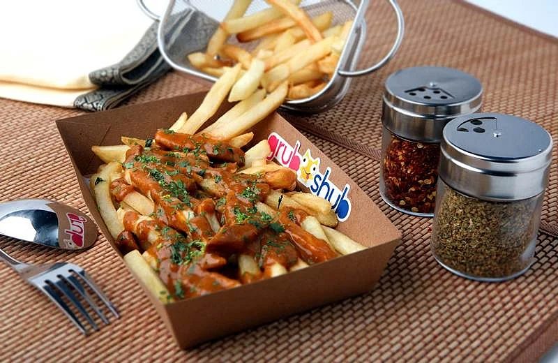 Cheesy Makhani Fries