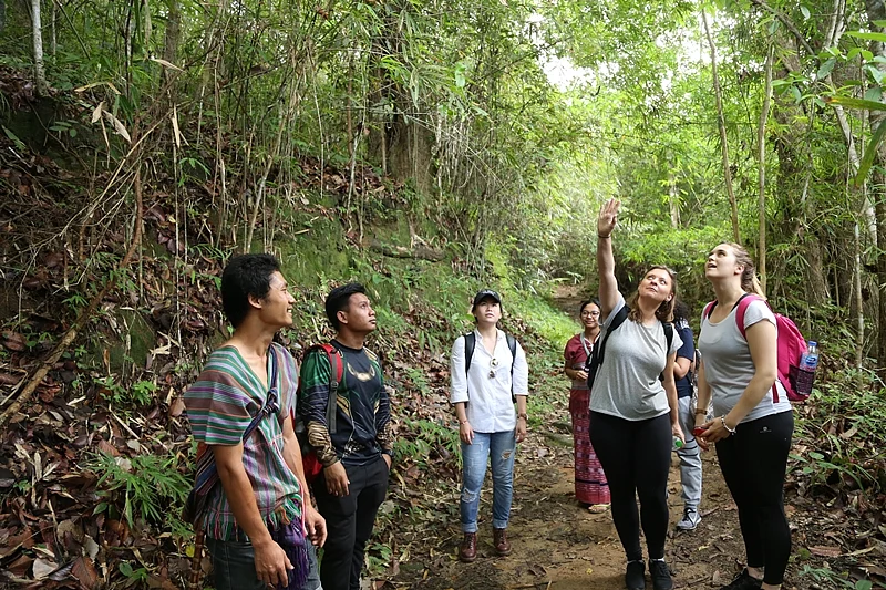 Learning about the Hmong and Karen hill tribes