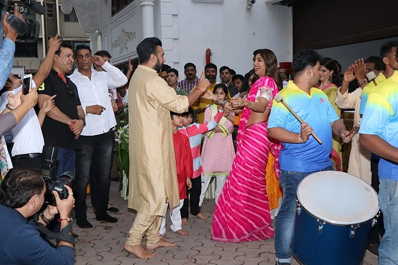 Shilpa Shetty, Raj Kundra. Photo by Viral Bhayani