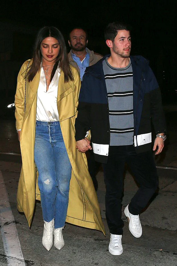 Lovebirds Priyanka Chopra and Nick Jonas enjoy date night in Los Angeles