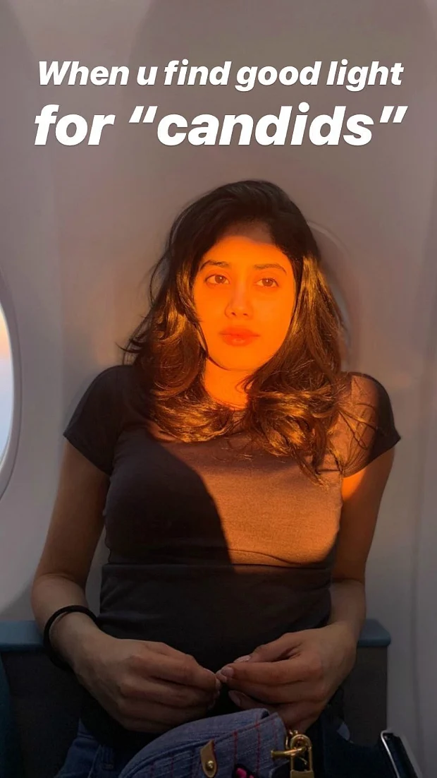 In Pics: Janhvi Kapoor shows the real struggle to take perfect candids