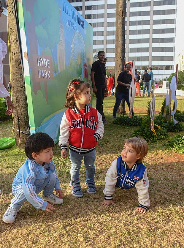 Inside Pics: Star kids Taimur Ali Khan, AbRam bonded with ...