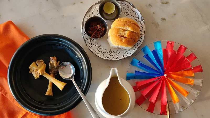 Valentine’s Day 2019: From couple quiz to Mills and Boon themed celebration, 15 restaurants in Mumbai for the perfect date