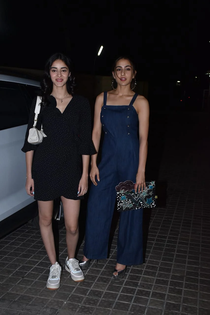 Ananya Pandey and Sara Ali Khan, Pic courtesy: Viral Bhayani
