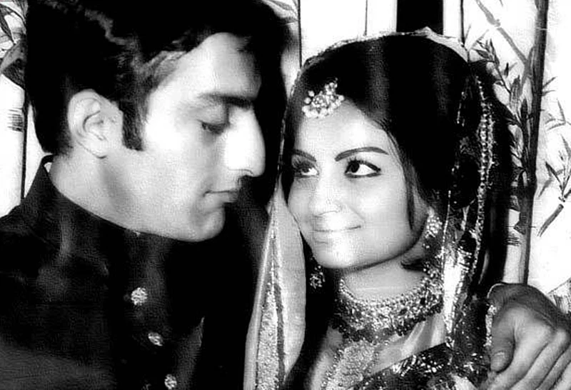 Love Match! Tiger Pataudi and Sharmila Tagore: This Bollywood-Cricket  progressive tale is all about eternal romance