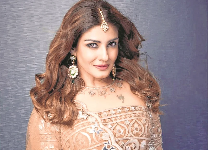 What Kriti Sanon, Ankita Lokhande and Raveena Tandon will be doing this Holi