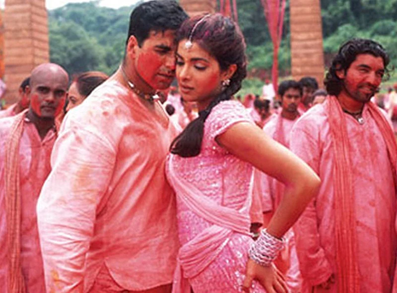 Holi 2019: Bollywood-inspired dressing for a colourful Holi-day