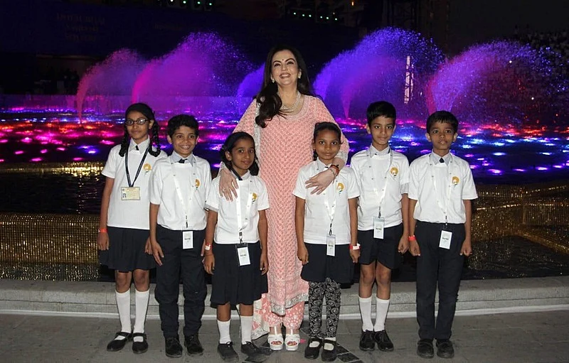 Nita Ambani dedicates Dhirubhai Ambani Square at Jio World Centre to Mumbai