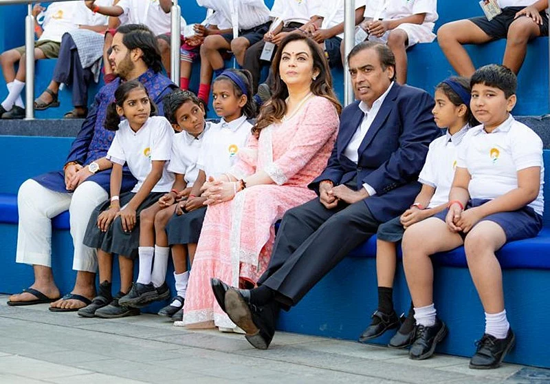 Nita Ambani dedicates Dhirubhai Ambani Square at Jio World Centre to Mumbai